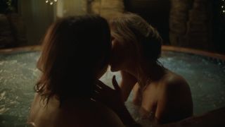 Chloe Brooks, Ari Graynor - Im Dying Up Here s02e01 (2018) HD 1080p - (Celebrity porn)-6