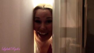 Lylah Ryder giving footjob in suntan pantyhose Sex Clip ...-4