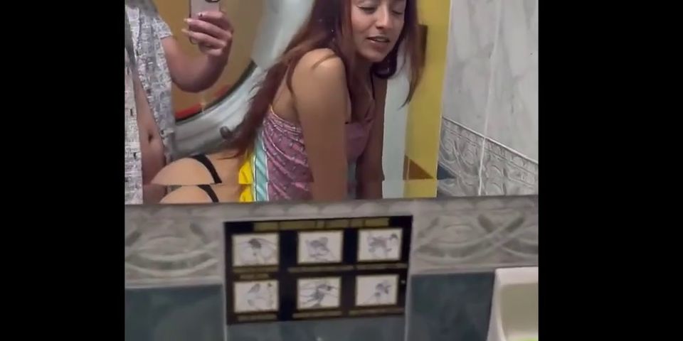 Cuckold MI NOVIO NO SABE QUE ME EH COGIDO A SU AMIGO MAS DE UNA VEZ MUCHAS VECES EL ESTABA EN EL MISMO LUGAR