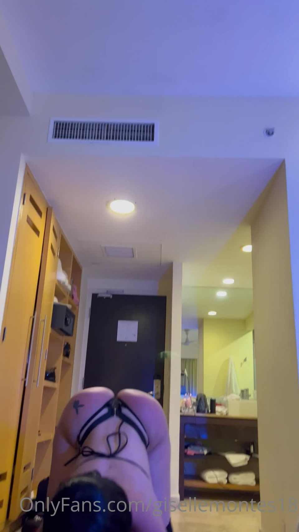 Giselle Montes - gisellemontes18 () Gisellemontes - le bailo sexi a alex marn alexmarinmex 08-05-2022