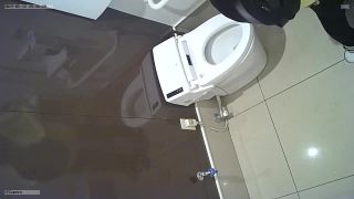 [Extra Large Issue] Multi-Convenience Store Toilet 7 – 15292028 - (Webcam)-0