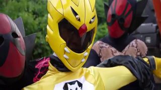 [SuperMisses.com] MSZ-12 Blame a Super Heroine With Special Attack: Beast Ranger -Beast Yellow (FHD ver.)-004-8