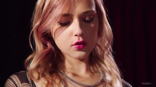 6278 Oxana Chic & Nikoleta - Crimson Passion-5