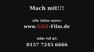 7159 KittyFreudeAmSchlucken-0