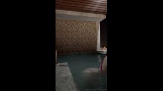 ﻿Xholakys (xholakys) - Relaxing in the pool (Fingering porn)-1