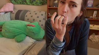 free online video 32 LusciousxLuci – sloppy spitty finger gagging_2 on femdom porn redhead femdom-1