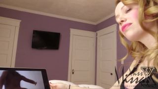 Miss Missa X & Mommy's Hidden Porn Night Revealed-8