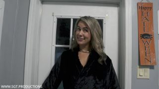 adult video 32 Misty Meaner – Step-Moms Halloween Trick - dirty talking - pov looner fetish-1
