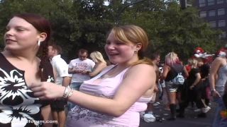 porn clip 43 MJ028 Downblouse and boob punch on webcam -7