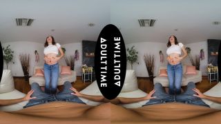 Up Close VR With Ella Reese - Ella Reese Quick View Porn ...-2