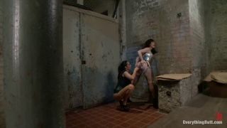 Proxy Paige, Isis Love (Stretching and Fisting Proxy) Qui...-1