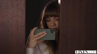 Sizzling Love Triangle: Avery Cristy & Naomi Swann Showdown-1