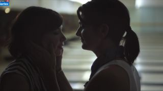 Gaby Hoffmann, Carrie Brownstein – Transparent s02e03 (2015) HDTV 1080p - (Celebrity porn)-0