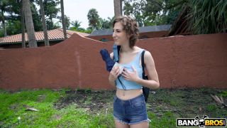 Shy Girl Fucks On The Bus blowjob Tristan Summers-2