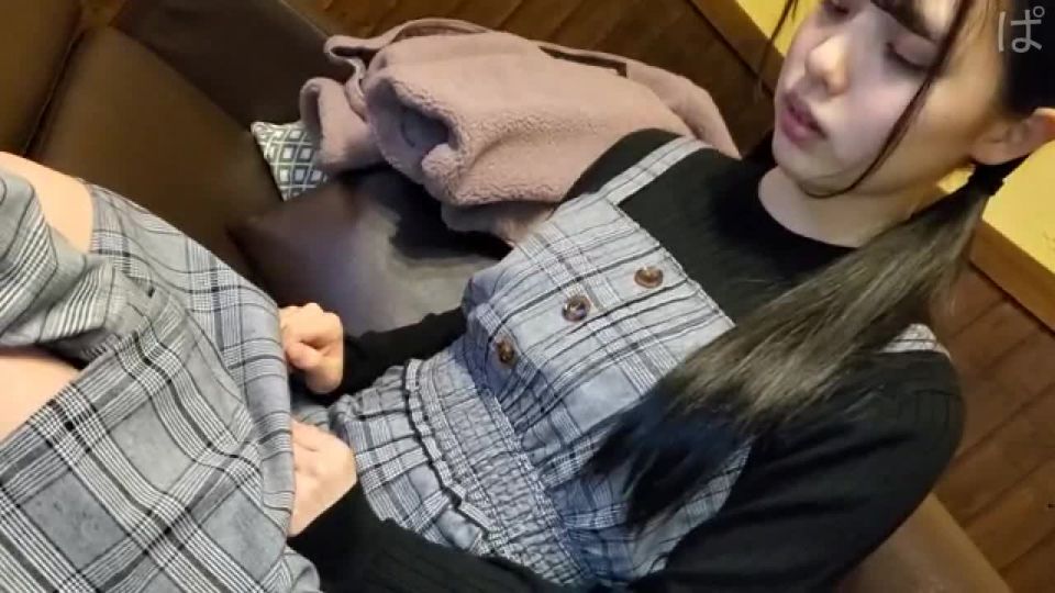 [FC2_PPV-1293958] 県立普通科①無垢な色白少女。雪山旅行の思い出。] - Japanese