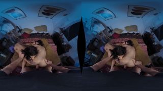 VR Bliss! Hazel Heart & Natalie's Steamy 2K Sexy Showdown-8