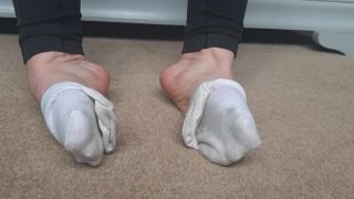 Queengf90(01 04 2020) Smelly home work out socks one week of workouts-4