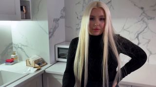 Blondessa's Sneaky Landlady Sex Riddle: Big Boobs & Bucks-1