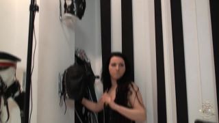 adult clip 24 Kates-palace – Das neue Sklavengeschirr Part 1-2 | anal fisting | massage porn faye reagan fisting-6