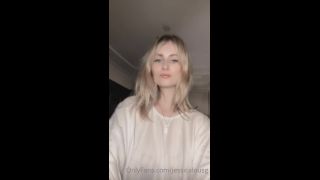 JessicaLou - jessicalousg () Jessicalousg - being rough with my titties 26-10-2021-2