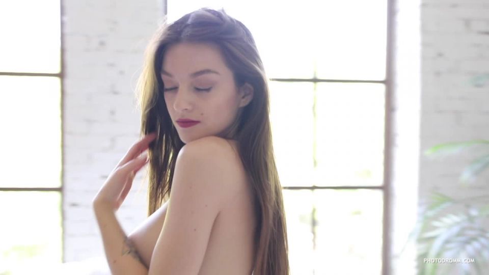 Online porn - Photodromm presents – 2019.08.03 – Paris – Burns! 4 teens