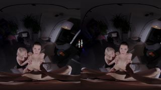 Molly Cute, Sophie Weber - Explains It All-5