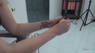 xxx video 44 Kates Palace – Dinner mit Elizabeth Garden 1, sandra romain femdom on femdom porn -2