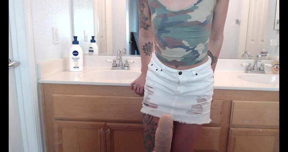 online adult clip 3 Tatum Christine – girl next door gives neighbor sock joi - femdom joi - femdom porn hand over mouth fetish