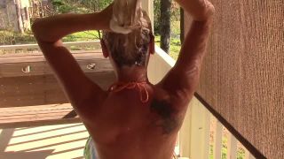 Pt 1 BuddahsPlayground - Beer Shampoo-0