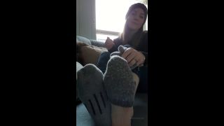 Sloans Paws hardcore Sloans Paws aka sloan_paws - 02-10-2020 OnlyFans Video - Sock removal After wearing my boots and wooly socks ALL day walking around Quebec city video-0