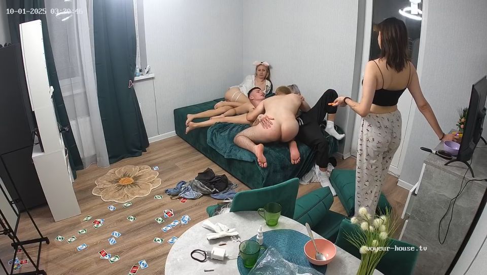 [K2S.CLUB] Voyeur-House - Luna And Friends Naked Kissing Fun 14.10.2025 - HD 720P