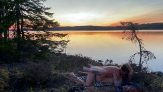 Sessa Skye,RosenbladX - Love at a Lake in the Sunset - RosySky - 4K 30fps-9
