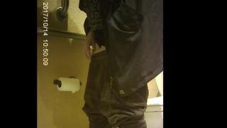 Toilet Indoor – College girls toilet 2 | voyeur | voyeur-6