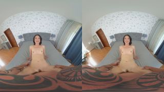 Isabel Love's Steamy VR Morning Routine 4K UltraHD VR-9