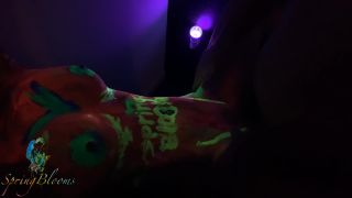 SpringbloomsNeon - Teen GF Makes him Cum and Uses Sperm from Condom Under the UV Light-5