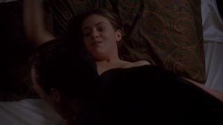 Alyssa Milano Nude - Embrace of the Vampire 1995 HD Bluray-4