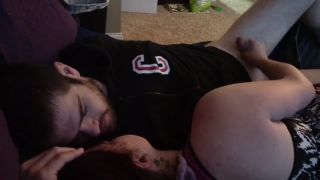 690926 Wife fingered and fucked by internet hookup.-2