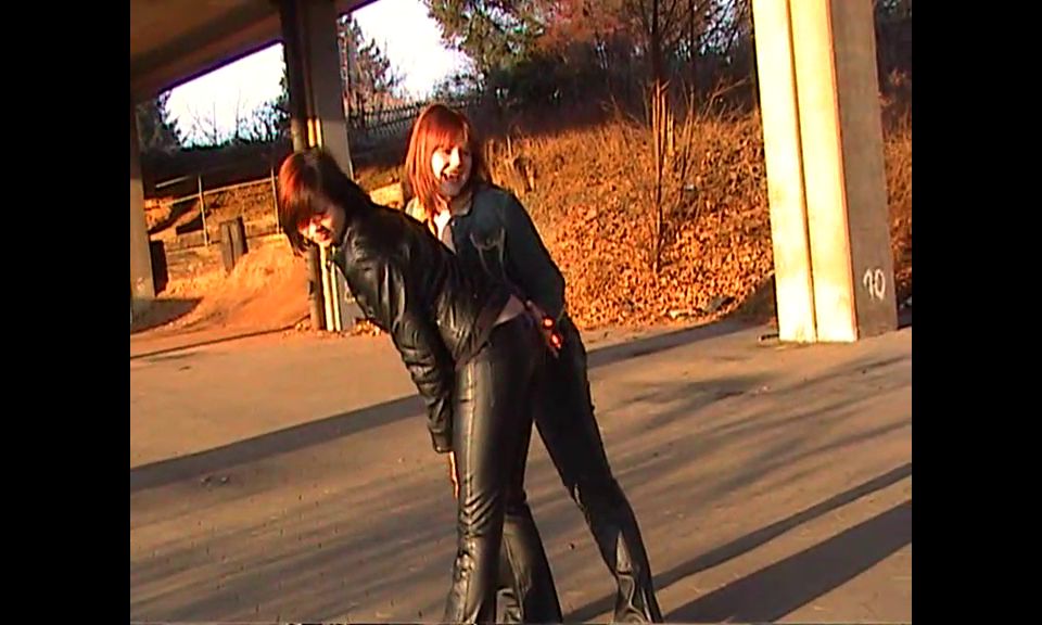 7138 Kim and Emily - Leathered-Life - Movie11