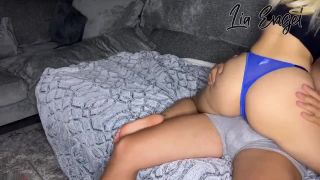 Lia Engel - Netfick und Chill - Freund von bester Freundin verführt 720P - Amateur-2