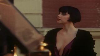 Mathilda May - Nackter Tango (1990) HD 720p!!!-9