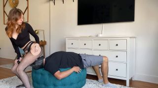 Real Time Ass Smother Lynn Baby (Femdom porn)-5