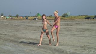 [Stunning18] Nicole V And Agnes H Mud Baths [04.21.24] [1080p]-3