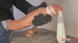 Size difference between FRIENDS DICK and LOVERS DICK. She likes the dick SMALL-9