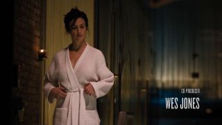 Maggie Siff – Billions s01e06 (2016) HD 720p!!!-6