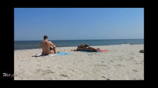 Amateur Foursome Sex On The Public Beach  WetKelly-3