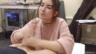 AI-Deepfakes: Kyedae's Mind-Blowing Blowjob & Handjob Advent-9
