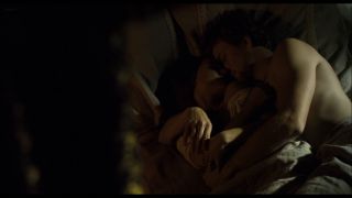 Scarlett & Natalie's Hot Chemistry in The Other Boleyn Girl-7