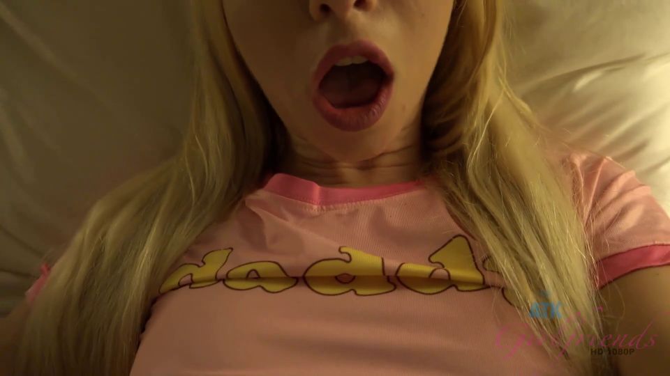6253 Kenzie Reeves - Kenzie Jerks Your Cock Till You Squirt