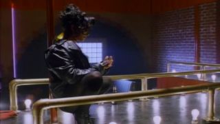 Charlie Spradling in To Sleep with a Vampire 1993 DVDRip-5