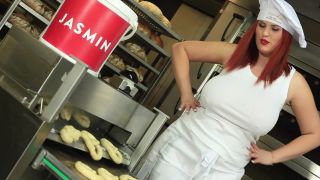 Alexsis Faye Lets bake - Solo-9